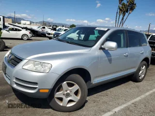 2006 Volkswagen Touareg 3.2L V6 with VIN WVGZG77L76D040164, listed as a Copart auction lot 51551155 with 169,611 mi miles and Salvage Title. Bid and sale history available at DreamBid. Image 1.