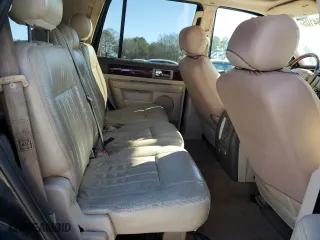 2004 Lincoln Navigator Luxury with VIN 5LMFU27R94LJ10685, listed as a Copart auction lot 43794105 with 441,961 mi miles and Salvage Title. Bid and sale history available at carsss.com. Image 11.