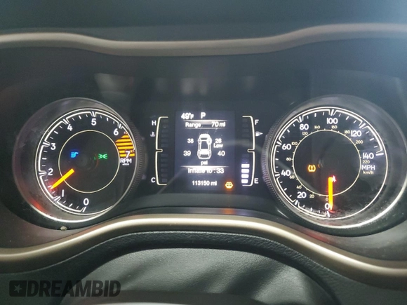 2017 Jeep Cherokee Latitude with VIN 1C4PJLCB9HD233423, listed as a Copart auction lot 53133315 with 113,150 mi miles and Salvage Title. Bid and sale history available at carsss.com. Image 9.