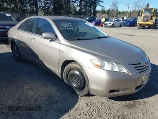 2007 Toyota Camry CE z VIN JTNBE46K073104681, wystawiony jako IAAI lot #41572145 z przebiegiem 165 637 mil mil oraz . Historia ofert i sprzedaży dostępna na DreamBid. Obrazek 1.