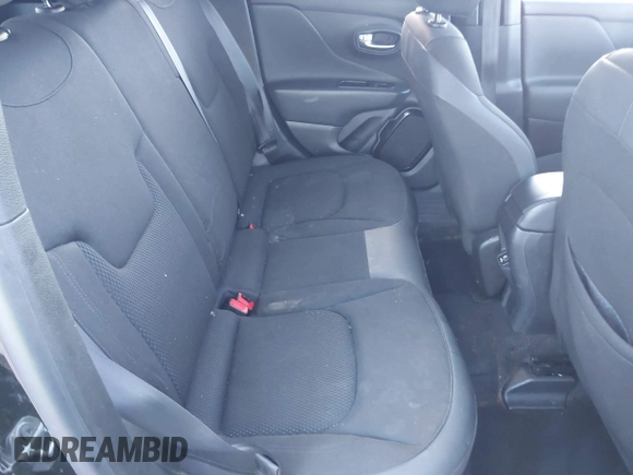 2018 Jeep Renegade Latitude with VIN ZACCJABB7JPJ44622, listed as a IAAI auction lot 40818647 with 101,137 mi miles and . Bid and sale history available at DreamBid. Image 8.