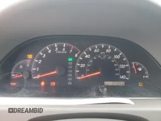 2005 Toyota Camry STD z VIN 4T1BE32K95U580581, wystawiony jako Copart lot #58212165 z przebiegiem 124 350 mil mil oraz Czysty tytuł • Clean title. Historia ofert i sprzedaży dostępna na DreamBid. Obrazek 9.