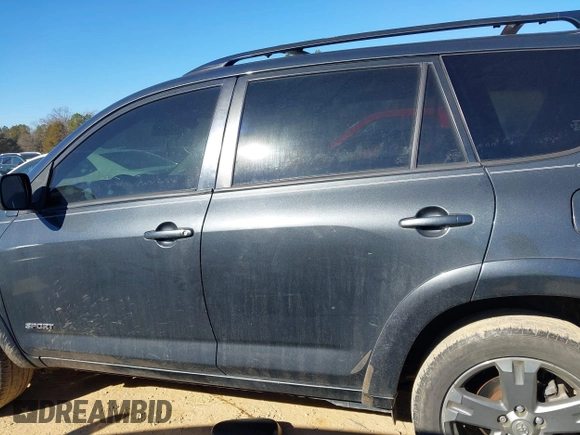 2008 Toyota RAV4 Sport with VIN JTMBK32V886044902, listed as a IAAI auction lot 41324485 with 104,312 mi miles. Bid and sale history available at carsss.com. Image 14.