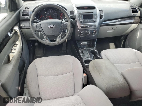 2015 Kia Sorento LX with VIN 5XYKT3A65FG555890, listed as a Copart auction lot 56026125 with 102,034 mi miles and Clean Title. Bid and sale history available at DreamBid. Image 8.