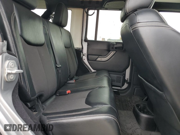 2016 Jeep Wrangler Unlimited Sport z VIN 1C4BJWDG5GL179046, wystawiony jako Copart lot #52989725 z przebiegiem 129 051 mil mil oraz Szkoda całkowita • Salvage title. Historia ofert i sprzedaży dostępna na DreamBid. Obrazek 10.