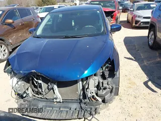 2017 Nissan Sentra SR z VIN 3N1AB7AP6HY294849, wystawiony jako IAAI lot #41717110 z przebiegiem 86 454 mil mil oraz . Historia ofert i sprzedaży dostępna na DreamBid. Obrazek 12.