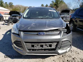 2014 Ford Escape SE with VIN 1FMCU9G9XEUD67445, listed as a Copart auction lot 51999404 with 83,101 mi miles and Clean Title. Bid and sale history available at DreamBid. Image 5.