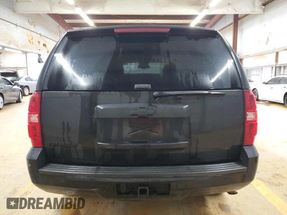 2008 Chevrolet Tahoe LS with VIN 1GNFC13C68J136059, listed as a Copart auction lot 44361965 with 231,398 mi miles and Salvage title. Bid and sale history available at DreamBid. Image 6.