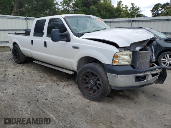 2007 Ford F-250 XL z VIN 1FTSW20527EA23209, wystawiony jako Copart lot #68862344 z przebiegiem Nie podano mil oraz Szkoda całkowita • Salvage title. Historia ofert i sprzedaży dostępna na DreamBid. Obrazek 4.