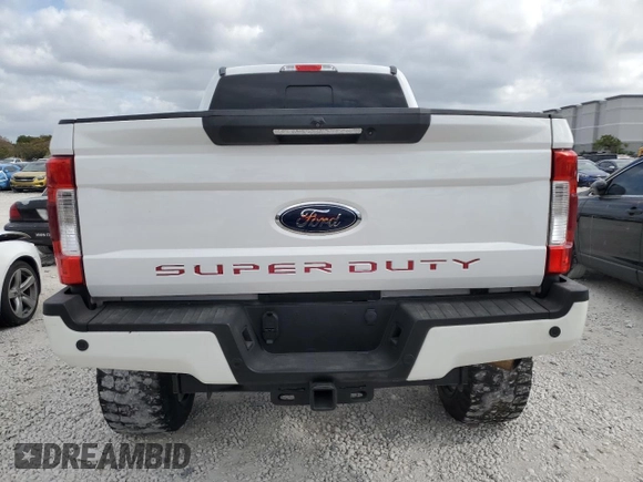 2018 Ford Super Duty F-250 SRW XL with VIN 1FT7W2BT6JEB95882, listed as a Copart auction lot 53576615 with 118,626 mi miles and Non Repairable. Bid and sale history available at carsss.com. Image 6.