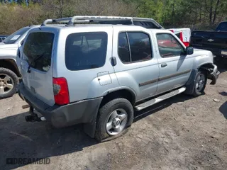 2001 Nissan Xterra XE with VIN 5N1ED28T01C511272, listed as a IAAI auction lot 41639337 with 305,569 mi miles. Bid and sale history available at carsss.com. Image 4.