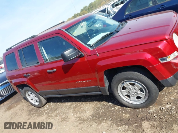 2014 Jeep Patriot Sport with VIN 1C4NJPBA2ED798311, listed as a IAAI auction lot 41893807 with 138,405 mi miles. Bid and sale history available at carsss.com. Image 13.
