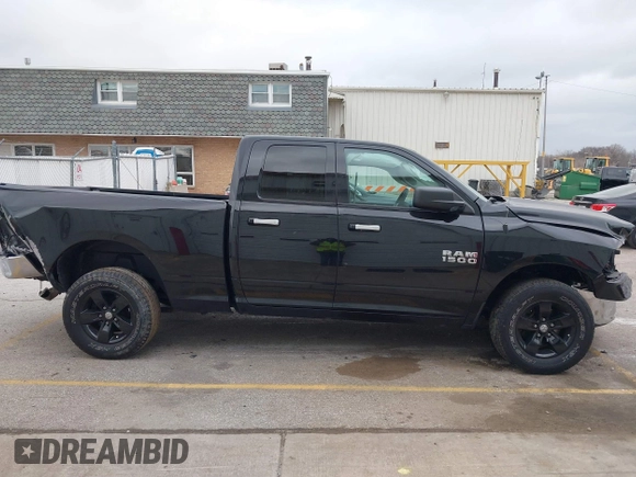 2017 Ram 1500 SLT z VIN 1C6RR7GG7HS704583, wystawiony jako IAAI lot #41080645 z przebiegiem 100 965 mil mil oraz . Historia ofert i sprzedaży dostępna na DreamBid. Obrazek 14.