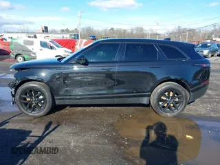 2025 Land Rover Range Rover Velar S с VIN SALYJ2EX1SA393398, выставлен на аукционе IAAI как лот 41149949 с пробегом 6 491 миль миль и . История ставок и продаж доступна на DreamBid. Изображение 15.