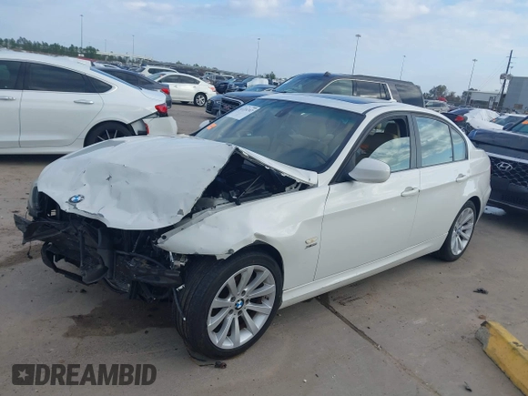 2011 BMW 3 Series 328i xDrive with VIN WBAPK7C50BA970837, listed as a IAAI auction lot 41224747 with 152,125 mi miles. Bid and sale history available at carsss.com. Image 2.