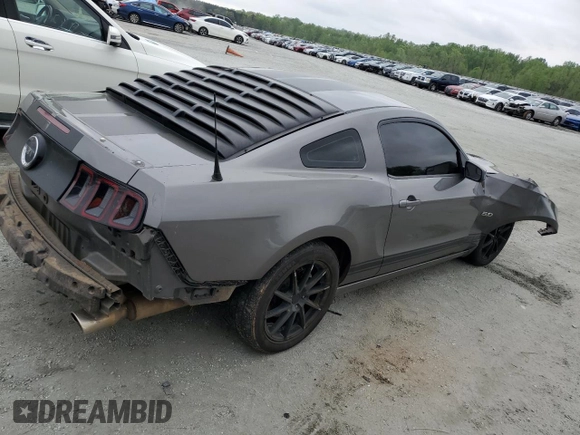 2014 Ford Mustang GT with VIN 1ZVBP8CF3E5211722, listed as a Copart auction lot 52608395 with 139,725 mi miles and Salvage title. Bid and sale history available at DreamBid. Image 3.