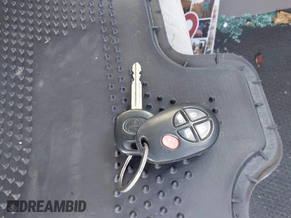 2017 Toyota Sienna LE Auto Access Seat с VIN 5TDKZ3DC5HS834410, выставлен на аукционе IAAI как лот 40727535 с пробегом 64 374 миль миль и . История ставок и продаж доступна на DreamBid. Изображение 11.