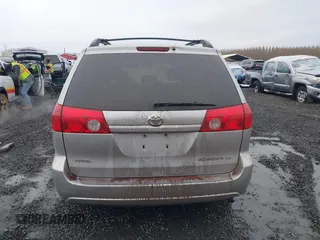 2007 Toyota Sienna CE with VIN 5TDZK23CX7S011856, listed as a IAAI auction lot 41825357 with 277,090 mi miles and . Bid and sale history available at DreamBid. Image 17.