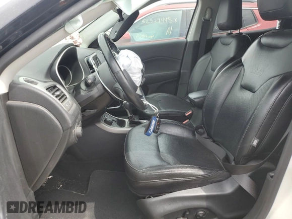 2019 Jeep Compass High Altitude с VIN 3C4NJDCB5KT675503, выставлен на аукционе Copart как лот 57604375 с пробегом Не указан миль и Списание • Salvage title. История ставок и продаж доступна на DreamBid. Изображение 7.