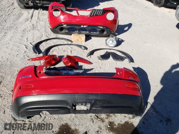 2014 Nissan Juke Nismo with VIN JN8AF5MR0ET350375, listed as a Copart auction lot 89321925 with 149,857 mi miles and Salvage Title. Bid and sale history available at DreamBid. Image 12.