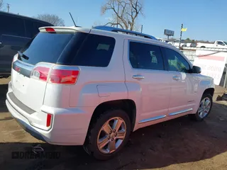 2017 GMC Terrain Denali z VIN 2GKALREK4H6121549, wystawiony jako IAAI lot #41624939 z przebiegiem 128 555 mil mil oraz . Historia ofert i sprzedaży dostępna na DreamBid. Obrazek 14.