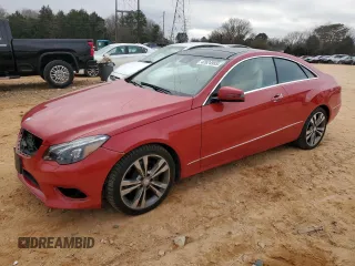 2014 Mercedes-Benz E 350 with VIN WDDKJ5KB8EF247455, listed as a Copart auction lot 42624955 with 42,481 mi miles and Salvage Title. Bid and sale history available at DreamBid. Image 1.