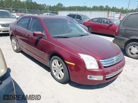 2007 Ford Fusion SEL with VIN 3FAHP08117R137542, listed as a IAAI auction lot 41842674 with 203,220 mi miles. Bid and sale history available at carsss.com. Image 1.