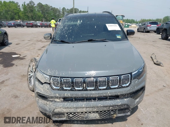 2022 Jeep Compass High Altitude with VIN 3C4NJDCB4NT158729, listed as a IAAI auction lot 42095683 with 53,874 mi miles and . Bid and sale history available at DreamBid. Image 12.