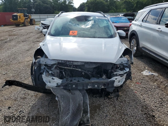 2017 Ford Escape SE z VIN 1FMCU0G95HUC35709, wystawiony jako Copart lot #58510895 z przebiegiem Nie podano mil oraz Czysty tytuł • Clean title. Historia ofert i sprzedaży dostępna na DreamBid. Obrazek 5.