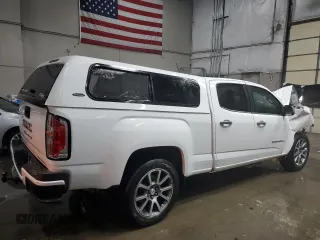 2022 GMC Canyon 4WD Denali with VIN 1GTG6EEN3N1318081, listed as a Copart auction lot 45707795 with 46,882 mi miles and Salvage Title. Bid and sale history available at carsss.com. Image 3.
