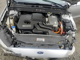 2019 Ford Fusion SE with VIN 3FA6P0LUXKR242582, listed as a Copart auction lot 55853165 with 110,138 mi miles and Clean Title. Bid and sale history available at DreamBid. Image 11.