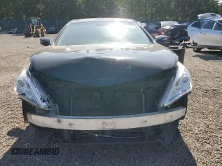 2017 Hyundai Azera with VIN KMHFG4JG2HA588977, listed as a Copart auction lot 61007035 with 76,379 mi miles and Salvage title. Bid and sale history available at DreamBid. Image 5.