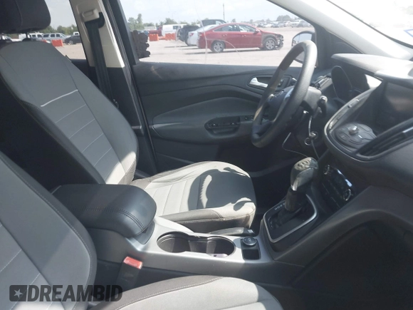 2013 Ford Escape SE с VIN 1FMCU0GX2DUA46802, выставлен на аукционе IAAI как лот 42438952 с пробегом 181 028 миль миль и . История ставок и продаж доступна на DreamBid. Изображение 5.