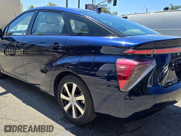 2020 Toyota Mirai z VIN JTDBVRBD2LA008274, wystawiony jako Copart lot #42030885 z przebiegiem 36 722 mil mil oraz Szkoda całkowita • Salvage title. Historia ofert i sprzedaży dostępna na DreamBid. Obrazek 4.