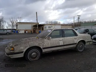 1989 Oldsmobile Cutlass z VIN 1G3AM51W0KG347458, wystawiony jako Copart lot #86949074 z przebiegiem 30 169 mil mil oraz Tytuł czysty. Historia ofert i sprzedaży dostępna na DreamBid. Obrazek 1.