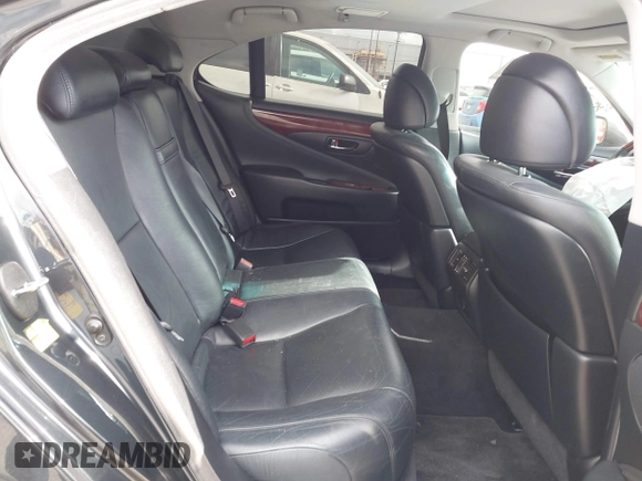 2010 Lexus LS 460 with VIN JTHBL5EF2A5101263, listed as a IAAI auction lot 42094168 with 264,870 mi miles and . Bid and sale history available at DreamBid. Image 8.