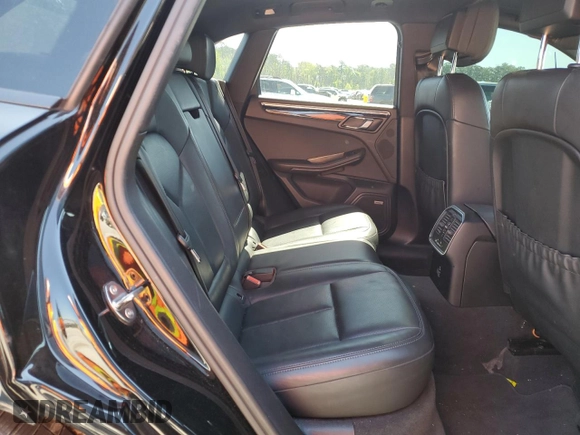 2020 Porsche Macan с VIN WP1AA2A50LLB11995, выставлен на аукционе Copart как лот 53143295 с пробегом 82 192 миль миль и Списание • Salvage title. История ставок и продаж доступна на DreamBid. Изображение 11.