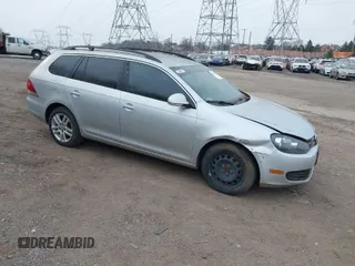 2011 Volkswagen Jetta SportWagen TDI with VIN 3VWPL7AJ4BM707069, listed as a IAAI auction lot 41365820 with 126,015 mi miles. Bid and sale history available at carsss.com. Image 1.