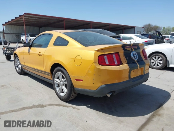 2012 Ford Mustang V6 Premium with VIN 1ZVBP8AM6C5229985, listed as a IAAI auction lot 41813941 with 118,359 mi miles. Bid and sale history available at carsss.com. Image 3.