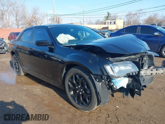2016 Chrysler 300 S z VIN 2C3CCAGG0GH191555, wystawiony jako IAAI lot #42010604 z przebiegiem 74 343 mil mil oraz . Historia ofert i sprzedaży dostępna na DreamBid. Obrazek 1.