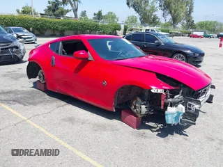 2017 Nissan 370Z z VIN JN1AZ4EH4HM954922, wystawiony jako IAAI lot #42345140 z przebiegiem Nie podano mil oraz . Historia ofert i sprzedaży dostępna na DreamBid. Obrazek 1.