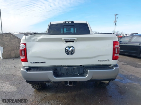 2022 Ram 2500 Laramie with VIN 3C6UR5FLXNG105323, listed as a IAAI auction lot 41359667 with 33,266 mi miles. Bid and sale history available at carsss.com. Image 16.