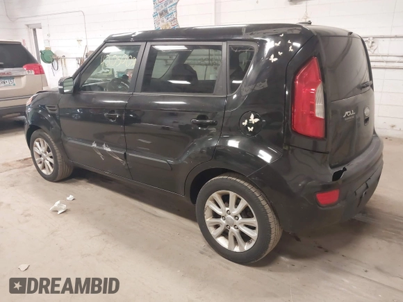 2012 Kia Soul + with VIN KNDJT2A60C7457882, listed as a IAAI auction lot 42050050 with 153,560 mi miles. Bid and sale history available at carsss.com. Image 3.