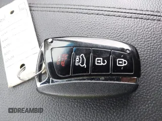 2018 Hyundai Santa Fe Ultimate with VIN 5XYZWDLA6JG570808, listed as a IAAI auction lot 41941878 with 47,391 mi miles and . Bid and sale history available at DreamBid. Image 11.