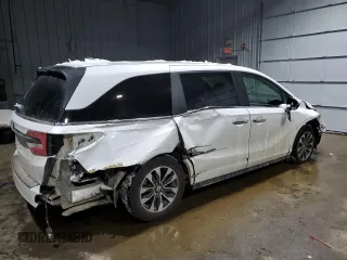 2021 Honda Odyssey EX-L with VIN 5FNRL6H76MB036222, listed as a Copart auction lot 44172475 with 105,388 mi miles and Salvage Title. Bid and sale history available at DreamBid. Image 3.