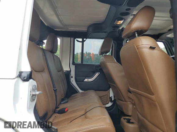 2015 Jeep Wrangler Unlimited Sahara with VIN 1C4HJWEG7FL671259, listed as a Copart auction lot 60151225 with 81,281 mi miles and Clean title. Bid and sale history available at DreamBid. Image 11.