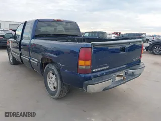 2000 Chevrolet Silverado 1500 LS with VIN 2GCEC19T1Y1408829, listed as a IAAI auction lot 41230976 with 314,324 mi miles. Bid and sale history available at carsss.com. Image 3.