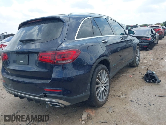 2022 Mercedes-Benz GLC 300 with VIN W1N0G8DBXNG074877, listed as a IAAI auction lot 42166865 with 56,503 mi miles and . Bid and sale history available at DreamBid. Image 4.