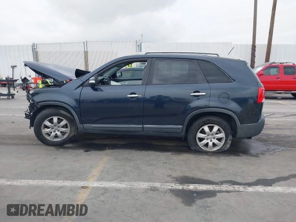 2012 Kia Sorento LX with VIN 5XYKT4A68CG265094, listed as a IAAI auction lot 41712956 with 1 mi miles. Bid and sale history available at carsss.com. Image 14.