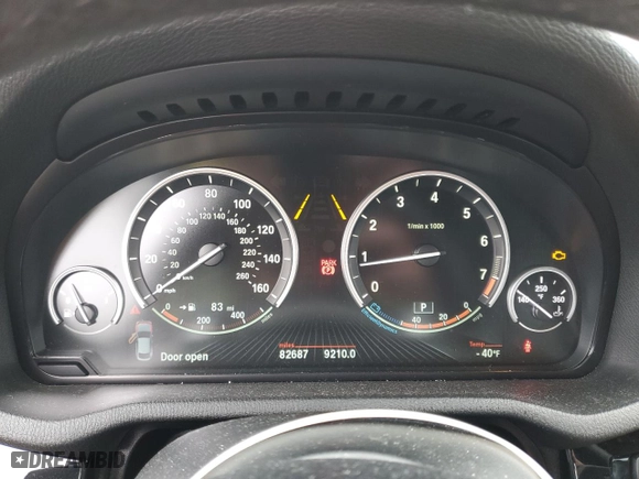 2017 BMW X4 xDrive28i with VIN 5UXXW3C39H0T79210, listed as a Copart auction lot 42303043 with 82,687 mi miles. Bid and sale history available at carsss.com. Image 9.